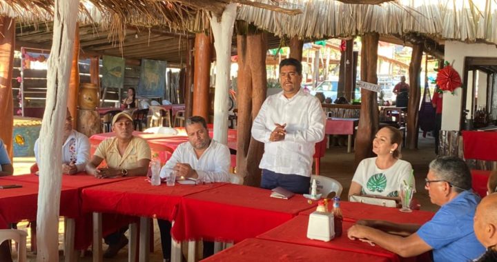 Impulsar los destinos de playa de La Unión, plantea Crescencio Reyes al secretario de Turismo, Santos Ramírez Cuevas
