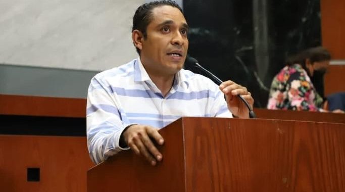 EXHORTAN A INSTANCIAS DEL GOBIERNO FEDERAL Y ESTATAL PARA QUE INVESTIGUEN Y RESUELVAN LA MUERTE DE PECES EN LAGUNAS DEL ESTADO