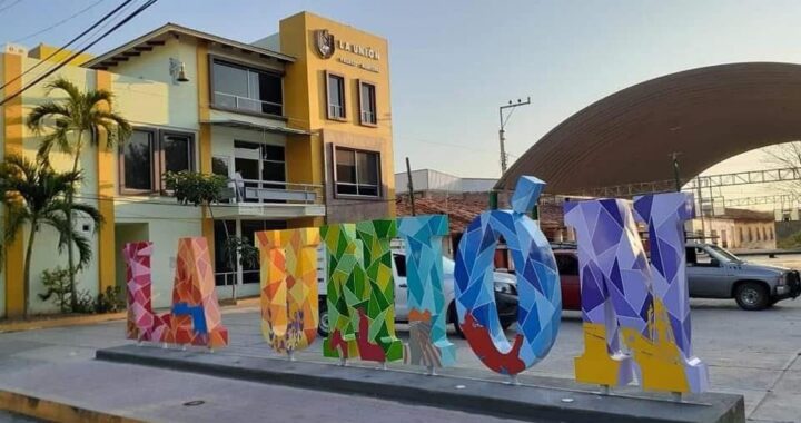 Municipio y Estado homologan expedición de licencias en La Unión