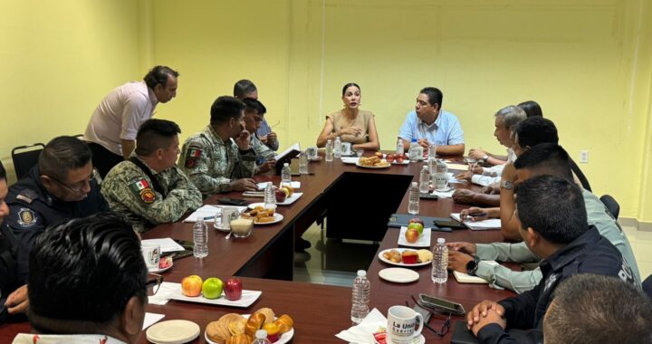 Encabeza alcalde José Francisco Suazo Espino Mesa de Coordinación para la Construcción de la Paz Social