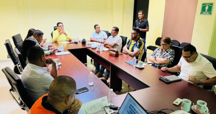 Se Instala en Sesión Permanente comisión de Protección civil del Gobierno Municipal de La Unión para la Temporada de Lluvias y Ciclones 2025